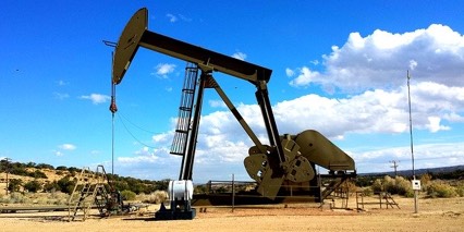 Oil and Gas workers bowl icon