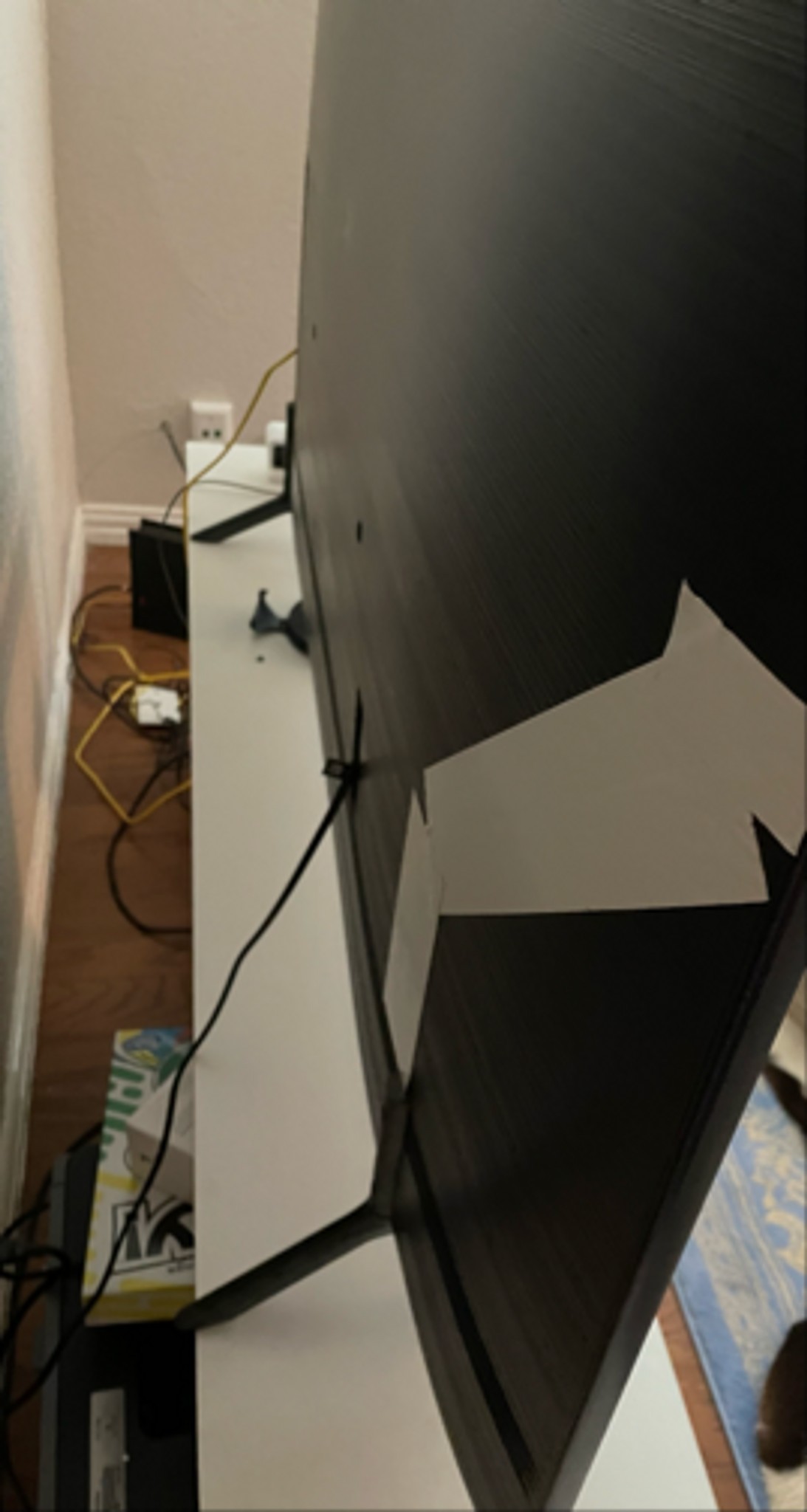 My 65” Samsung UHD LED died after having it for 4 Fishbowl