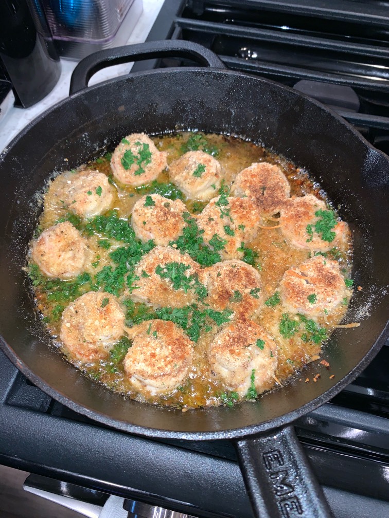 Simple shrimp scampi in a cast iron skillet for di... Fishbowl