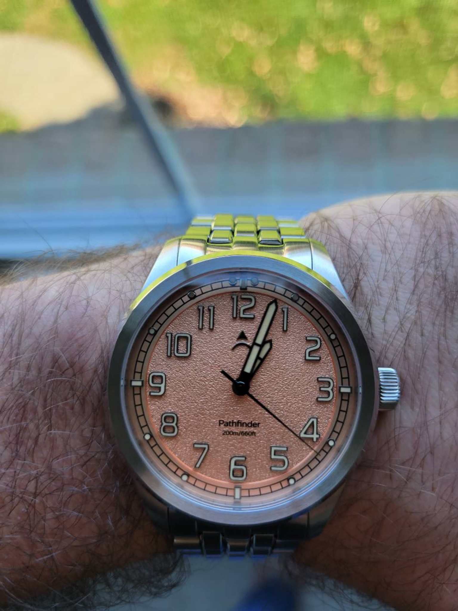 Shocking! Renault'S Smallest Minivan Undercuts Rolex Prices. - r393iar