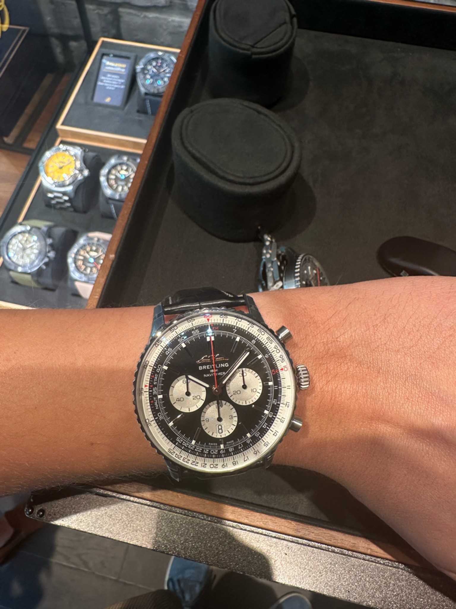 How do you judge if a watch is too big for your wr... Fishbowl