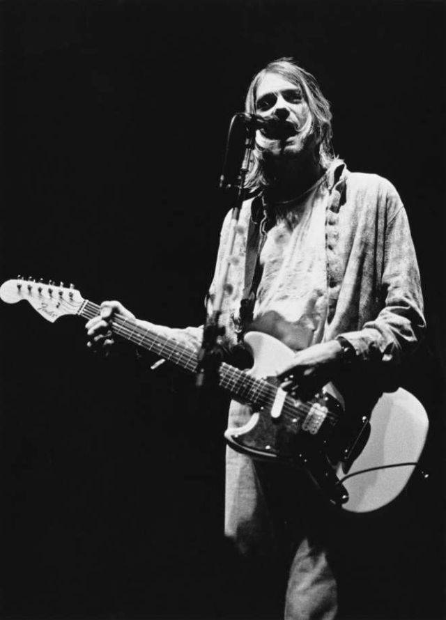 NIRVANA 1990 ニルヴァーナ　MY LIFE AFTER DEATH 30 years ago on March 1, 1994 at Terminal Einz in Munich