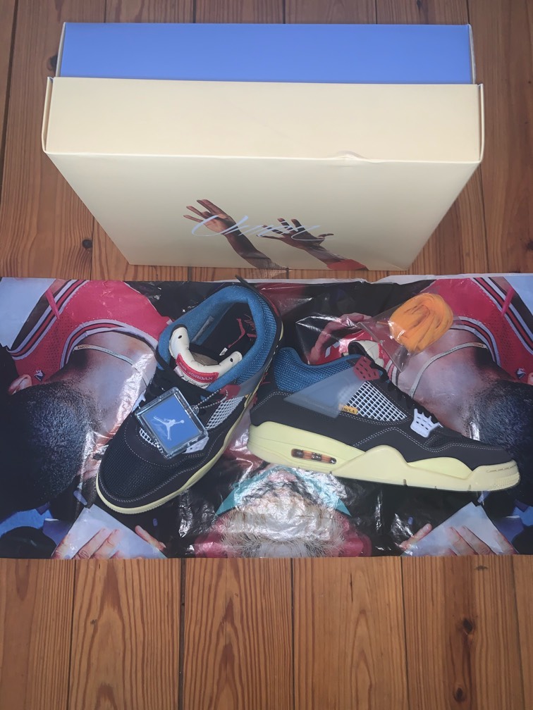 Post Photo