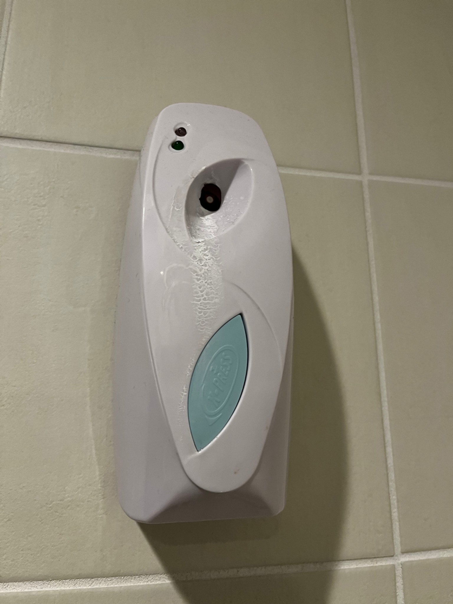 This auto air freshener just sprayed me in the eye... Fishbowl