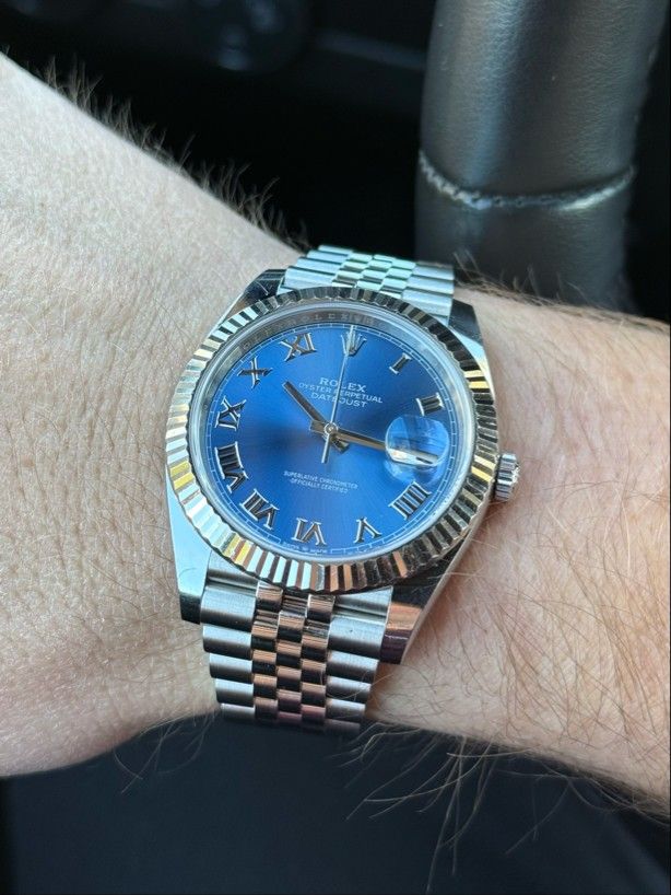 Post Photo
